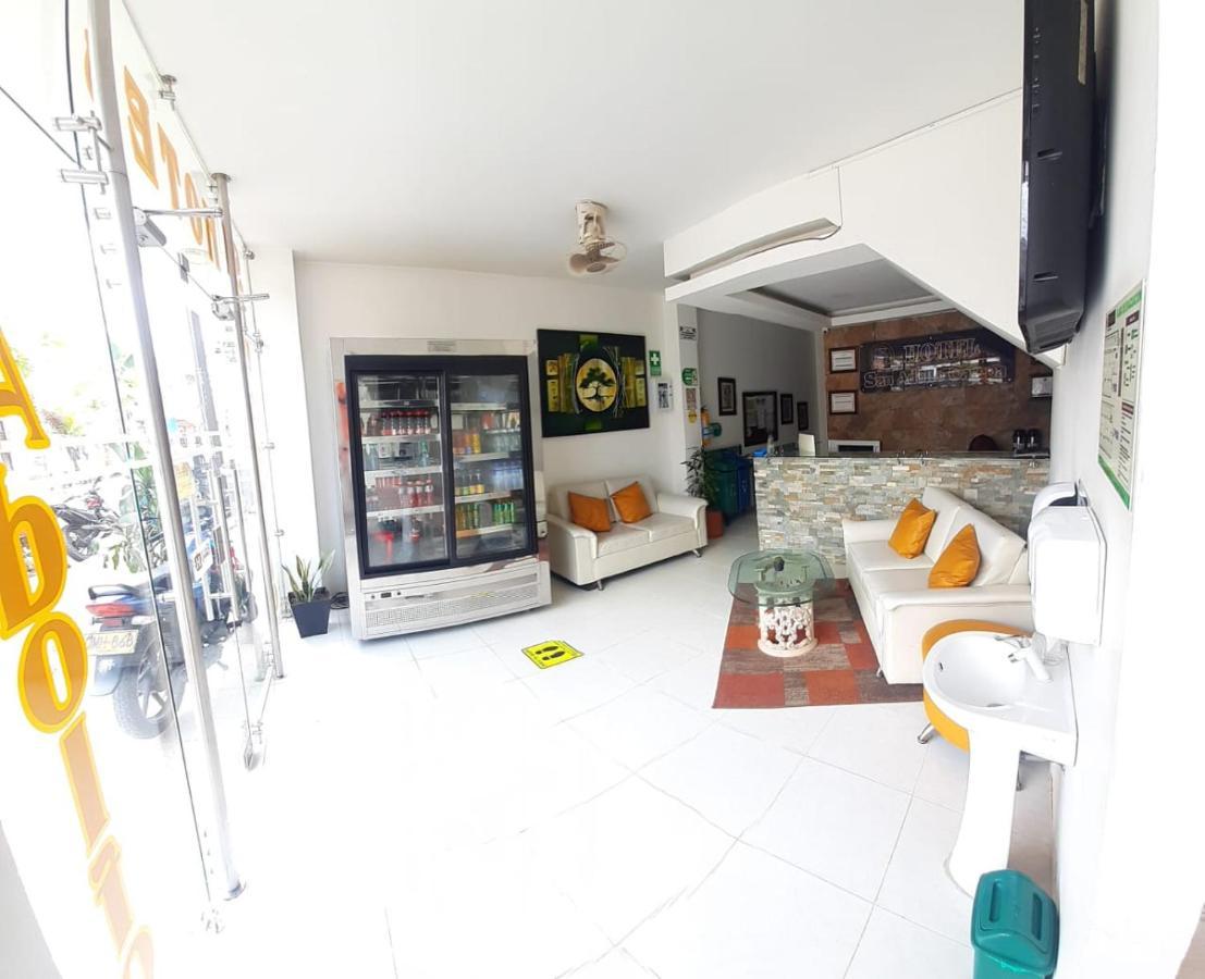Hotel San Adolfo Carepa Ngoại thất bức ảnh